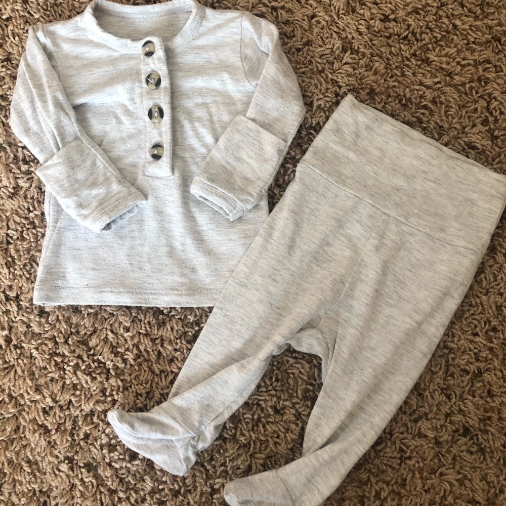 Lou Lou and company top and bottom set